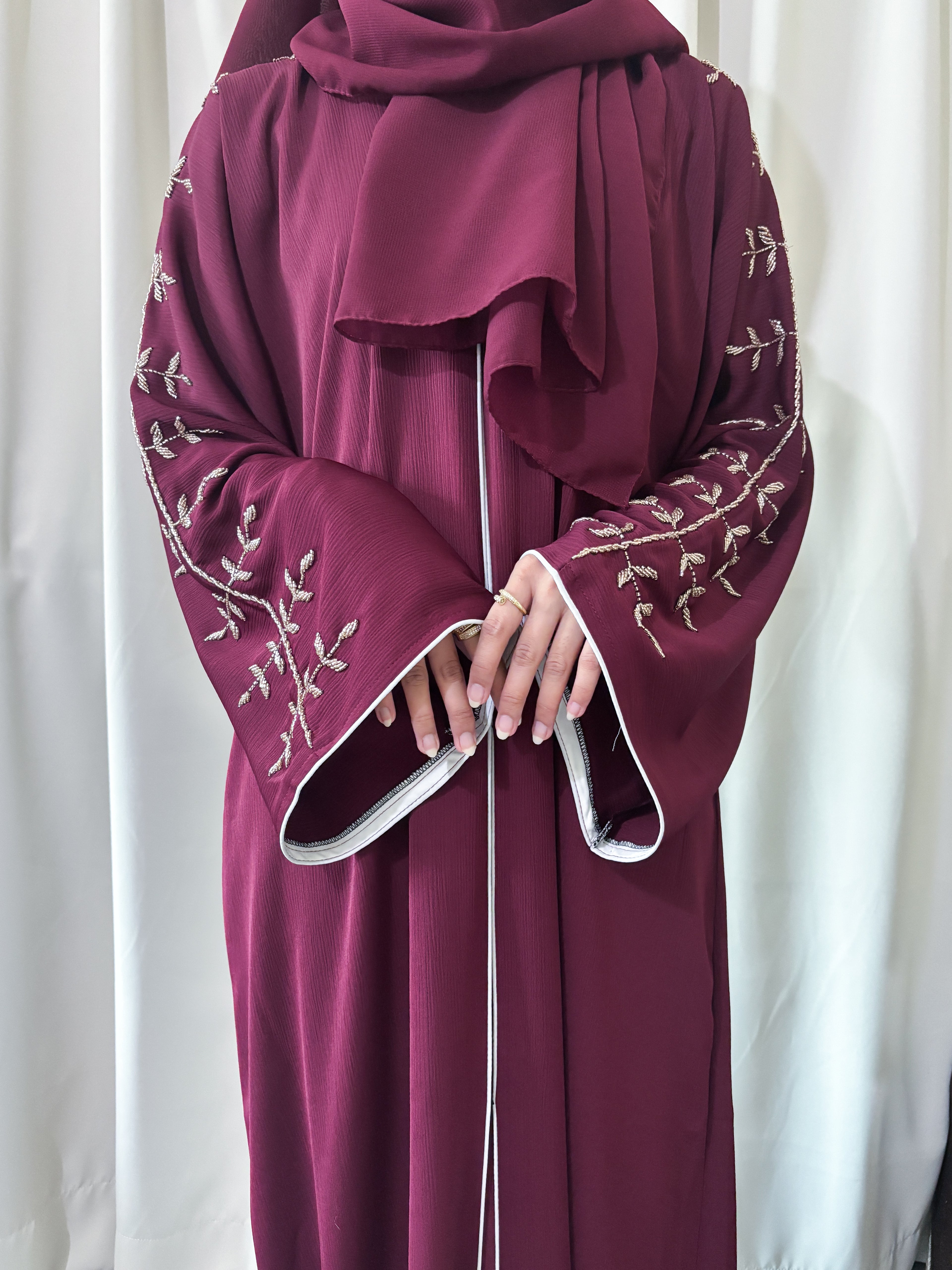Rawda Abaya